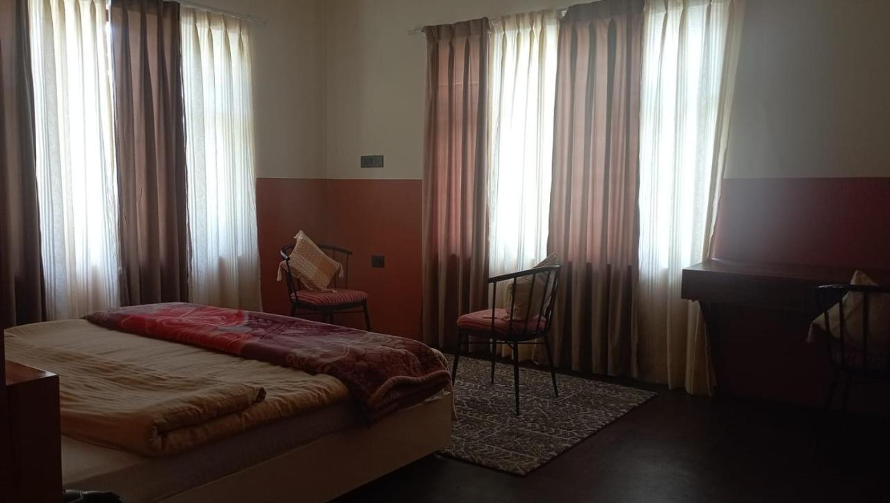 Anand Yul Jispa Hotel Ngoại thất bức ảnh